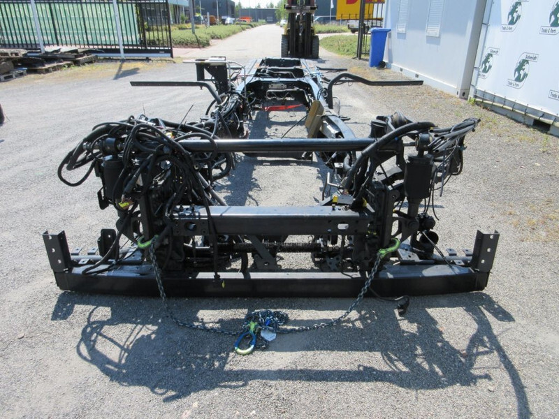 Iveco 5802420188 CHASSIS COMPLEET 440S46 S WAY 2021 - إطار هيكلي/ إطار معدني - شاحنة: صورة 3 Iveco 5802420188 CHASSIS COMPLEET 440S46 S WAY 2021 - إطار هيكلي/ إطار معدني - شاحنة: صورة 3