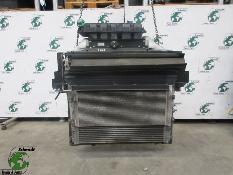 MAN 81.06101-6812 // 81.06130-0240 RADIATEUR INTERCOOLER 18.430 TGS /2023 - مشعاع - شاحنة: صورة 1 MAN 81.06101-6812 // 81.06130-0240 RADIATEUR INTERCOOLER 18.430 TGS /2023 - مشعاع - شاحنة: صورة 1