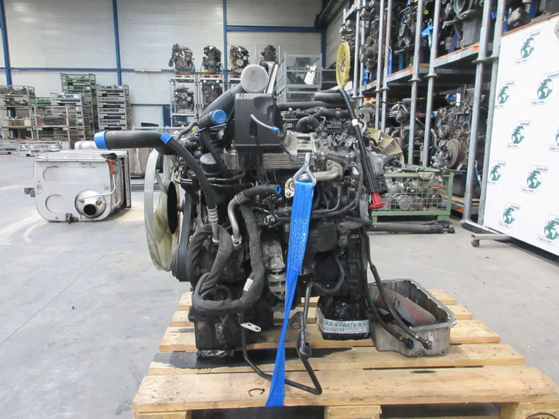 Mercedes-Benz A 651 010 51 20 RUILMOTOR MET SCHADEN VOOR EXPORT BENZ 516 EURO 6 - محرك - شاحنة: صورة 3 Mercedes-Benz A 651 010 51 20 RUILMOTOR MET SCHADEN VOOR EXPORT BENZ 516 EURO 6 - محرك - شاحنة: صورة 3