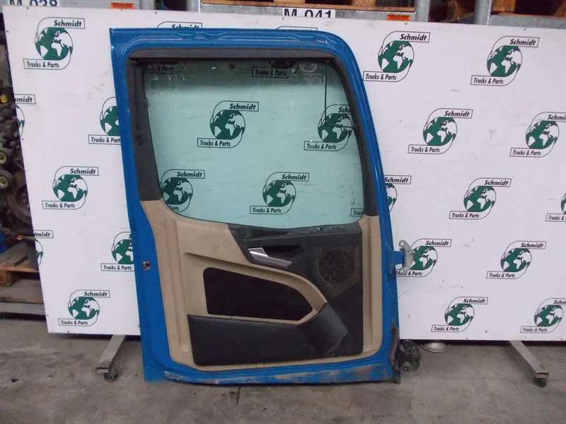 Mercedes-Benz A 960 720 23 03 PORTIER MERCEDES 1845 MP4 LINKS EURO 6 - باب و قطع الغيار - شاحنة: صورة 4 Mercedes-Benz A 960 720 23 03 PORTIER MERCEDES 1845 MP4 LINKS EURO 6 - باب و قطع الغيار - شاحنة: صورة 4