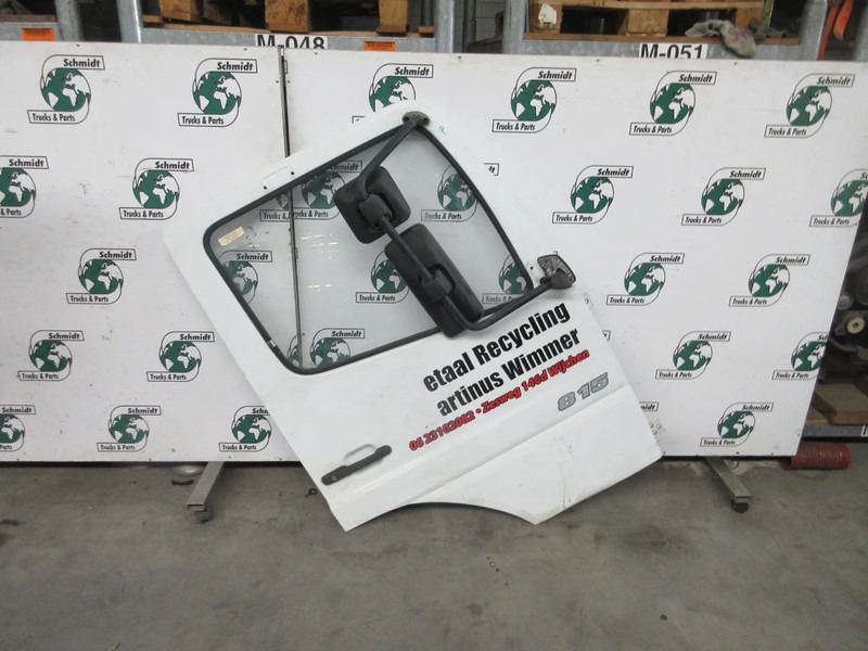 Mercedes-Benz A 960 720 24 03//A 973 720 18 05 DEUR RECHTS ATEGO EURO 5 - باب و قطع الغيار - شاحنة: صورة 3 Mercedes-Benz A 960 720 24 03//A 973 720 18 05 DEUR RECHTS ATEGO EURO 5 - باب و قطع الغيار - شاحنة: صورة 3