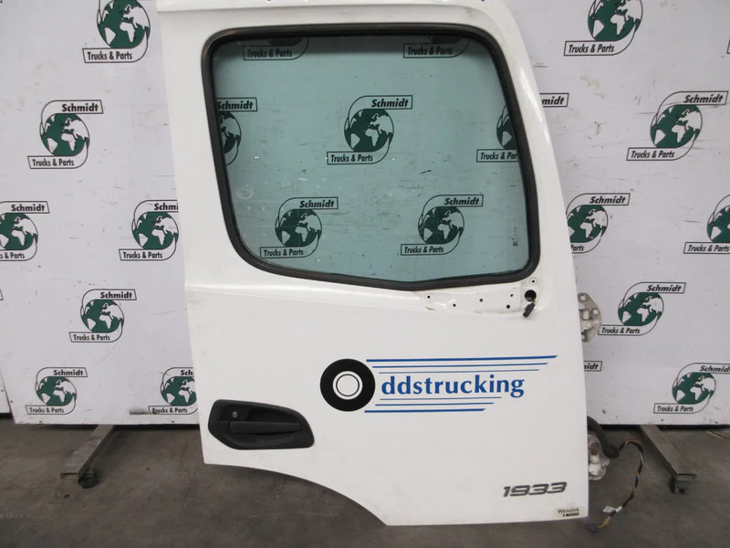 Mercedes-Benz A 960 720 26 03 DEUR MERCEDES MP4 RECHTS MODEL 2018 - باب و قطع الغيار - شاحنة: صورة 5 Mercedes-Benz A 960 720 26 03 DEUR MERCEDES MP4 RECHTS MODEL 2018 - باب و قطع الغيار - شاحنة: صورة 5