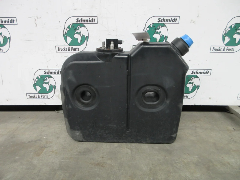 Mercedes-Benz A 967 470 09 15// A 967 470 05 15 - خزان الوقود - شاحنة: صورة 3 Mercedes-Benz A 967 470 09 15// A 967 470 05 15 - خزان الوقود - شاحنة: صورة 3