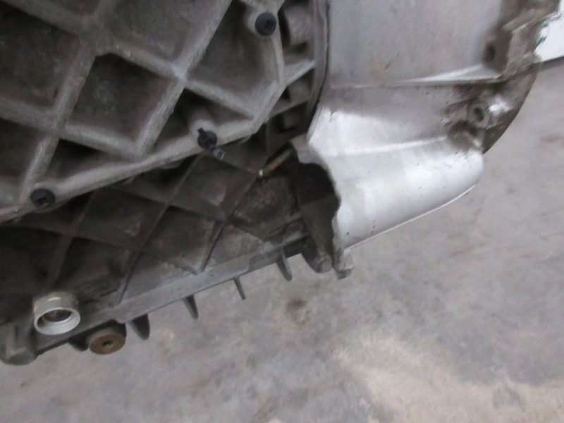Renault MAGNUM 5001866590 TRANSMISSIE VT2412B EURO 5 - صندوق التروس - شاحنة: صورة 4 Renault MAGNUM 5001866590 TRANSMISSIE VT2412B EURO 5 - صندوق التروس - شاحنة: صورة 4