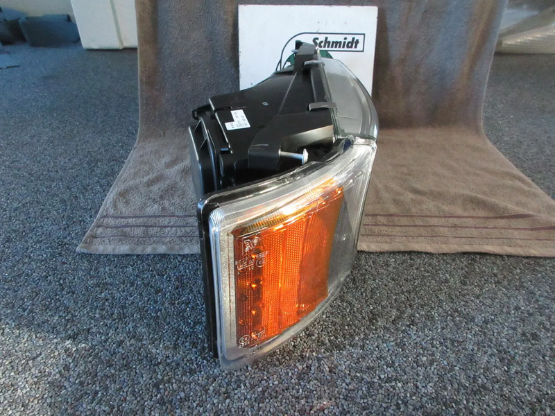 Scania 2416137 KOPLAMP SCANIA NIEUWE OP VOORRAAD R 450 EURO 6 RECHTS - المصابيح الأمامية - شاحنة: صورة 2 Scania 2416137 KOPLAMP SCANIA NIEUWE OP VOORRAAD R 450 EURO 6 RECHTS - المصابيح الأمامية - شاحنة: صورة 2