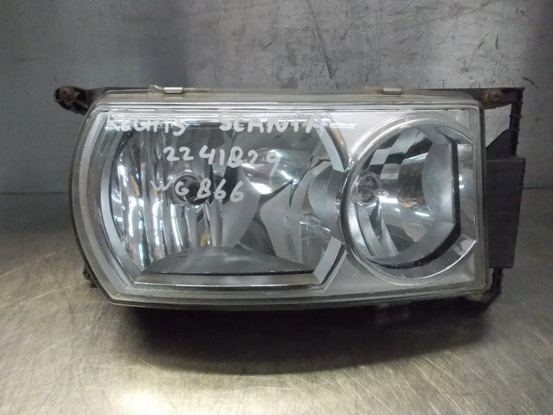 Scania R450 2241829 KOPLAMP RECHTS EURO 6 - المصابيح الأمامية - شاحنة: صورة 3 Scania R450 2241829 KOPLAMP RECHTS EURO 6 - المصابيح الأمامية - شاحنة: صورة 3