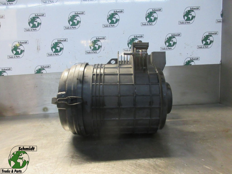 Volvo 20732730//21742299 LUCHTFILTERHUIS VOLVO FL 210 EURO 6 - فلتر هواء - شاحنة: صورة 1 Volvo 20732730//21742299 LUCHTFILTERHUIS VOLVO FL 210 EURO 6 - فلتر هواء - شاحنة: صورة 1