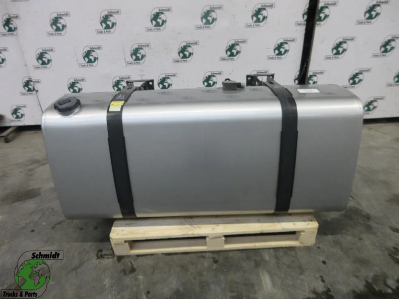 Volvo 2156455 DIESELTANK VOLVO FM 420 EURO 6 MODEL 2018 - خزان الوقود - شاحنة: صورة 1 Volvo 2156455 DIESELTANK VOLVO FM 420 EURO 6 MODEL 2018 - خزان الوقود - شاحنة: صورة 1