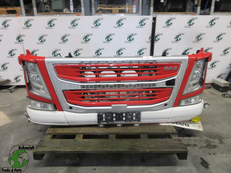 Volvo 22239219 // 22239217 // 84172098 COMPLETEN VOOR KOP VOLVO FM 420 EURO 6 - مصد - شاحنة: صورة 1 Volvo 22239219 // 22239217 // 84172098 COMPLETEN VOOR KOP VOLVO FM 420 EURO 6 - مصد - شاحنة: صورة 1