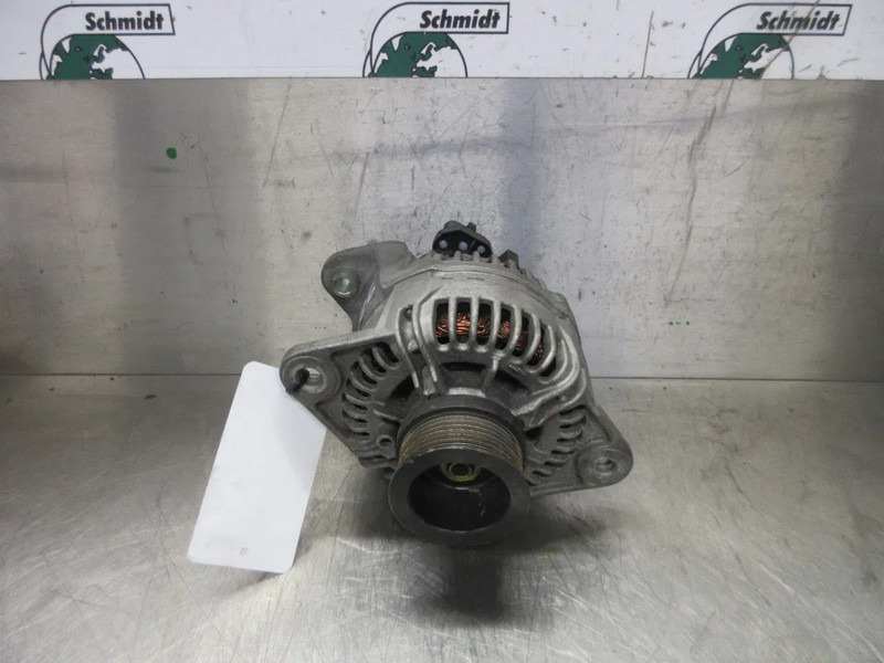 Volvo 22591477 // 85020836 // 85026836 DYNAMO VOLVO FH 460 EURO 6 - مبادل - شاحنة: صورة 2 Volvo 22591477 // 85020836 // 85026836 DYNAMO VOLVO FH 460 EURO 6 - مبادل - شاحنة: صورة 2
