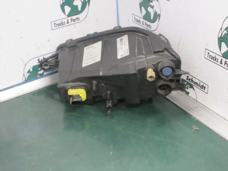 Volvo 23752741 // MISTLAMP VOLVO FM 330 EURO 6 MODEL 2023 - مصابيح الضباب - شاحنة: صورة 4 Volvo 23752741 // MISTLAMP VOLVO FM 330 EURO 6 MODEL 2023 - مصابيح الضباب - شاحنة: صورة 4