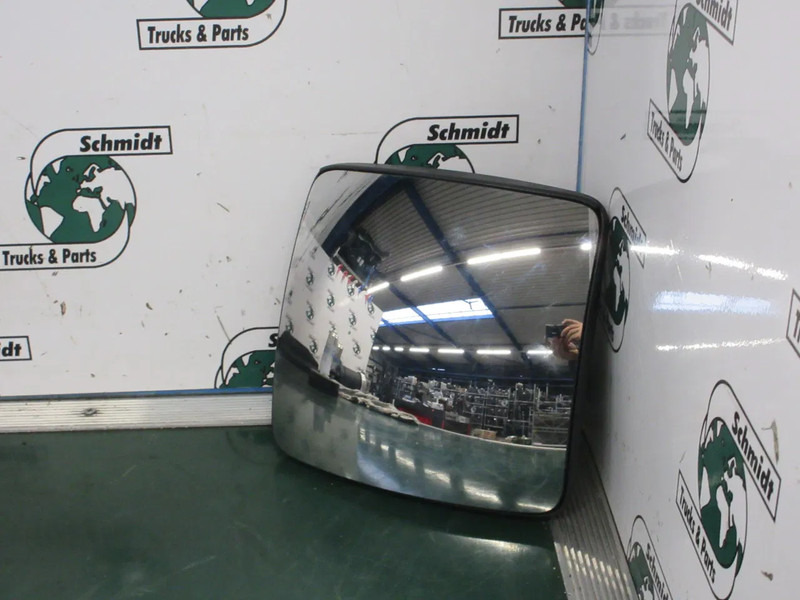 Volvo 82356824 SPIEGEL VOLVO FM 330 EURO 6 - مرآة الرؤية الخلفية - شاحنة: صورة 3 Volvo 82356824 SPIEGEL VOLVO FM 330 EURO 6 - مرآة الرؤية الخلفية - شاحنة: صورة 3