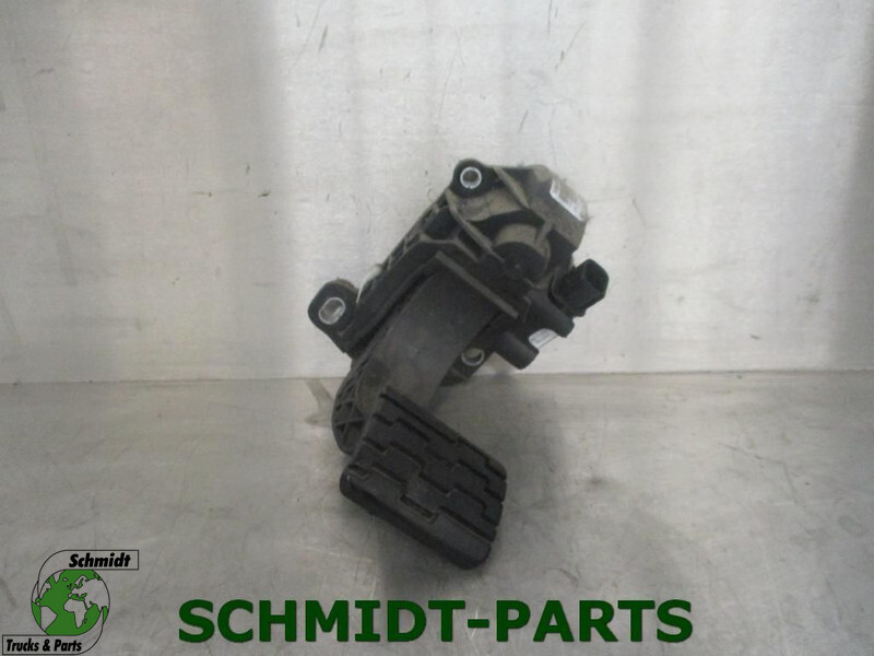 Volvo 82849300 Gaspedaal - دواسة - شاحنة: صورة 1 Volvo 82849300 Gaspedaal - دواسة - شاحنة: صورة 1