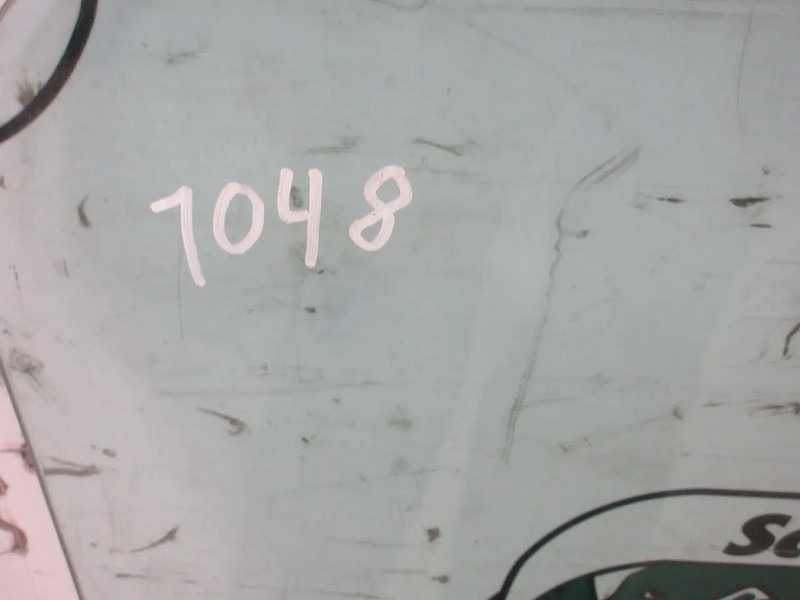 Volvo 84043040 DEUR RAAM VOLVO FM 330 EURO 6 MODEL 2023 LINKS - الكابينة والداخلية - شاحنة: صورة 4 Volvo 84043040 DEUR RAAM VOLVO FM 330 EURO 6 MODEL 2023 LINKS - الكابينة والداخلية - شاحنة: صورة 4