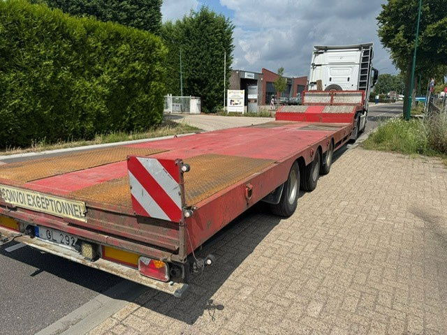 Kel-Berg 3 Axle Trailer - نصف مقطورة بلودر منخفض: صورة 2 Kel-Berg 3 Axle Trailer - نصف مقطورة بلودر منخفض: صورة 2