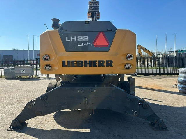 Liebherr LH22M - حفار ذو عجلات: صورة 2 Liebherr LH22M - حفار ذو عجلات: صورة 2