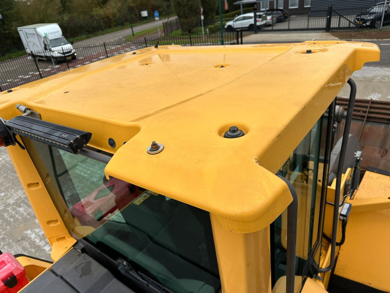 Volvo L250G - اللودر بعجل: صورة 3 Volvo L250G - اللودر بعجل: صورة 3