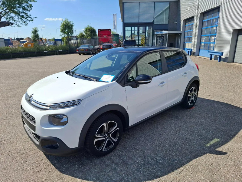 Citroën C3 C3 / NAVI / AIRCO / TEMPOMAAT / LINE ASSIST/ PARKSENSORS / DAB RADIO / 146790 KM / EX BPM / MANUAL / 2020 - هاتشباك: صورة 1 Citroën C3 C3 / NAVI / AIRCO / TEMPOMAAT / LINE ASSIST/ PARKSENSORS / DAB RADIO / 146790 KM / EX BPM / MANUAL / 2020 - هاتشباك: صورة 1