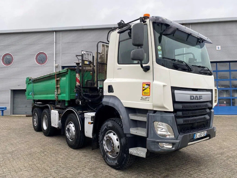 DAF CF410 / 8X4 / BIG AXLE / FULL-STEEL /2 SIDE TIPPER/ ONLY:363247 KM / AUTOMATIC / EURO-6 / 2014 - شاحنة كرين: صورة 2 DAF CF410 / 8X4 / BIG AXLE / FULL-STEEL /2 SIDE TIPPER/ ONLY:363247 KM / AUTOMATIC / EURO-6 / 2014 - شاحنة كرين: صورة 2