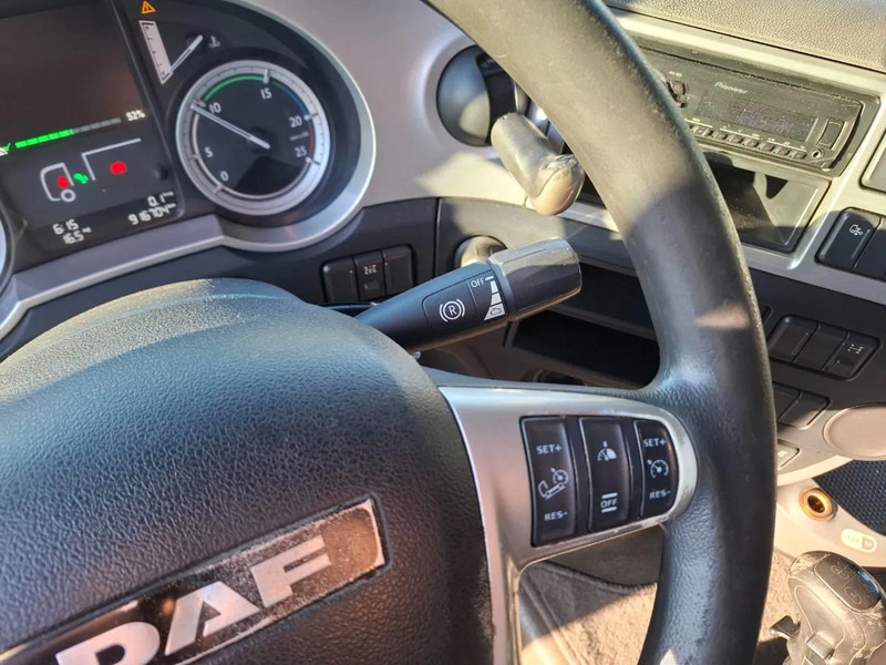 تأجير DAF XF106-460 / INTARDER / DEB / MANUAL / AIRCO / CLEAN TRUCK / EURO-6 / 2014 DAF XF106-460 / INTARDER / DEB / MANUAL / AIRCO / CLEAN TRUCK / EURO-6 / 2014: صورة 14