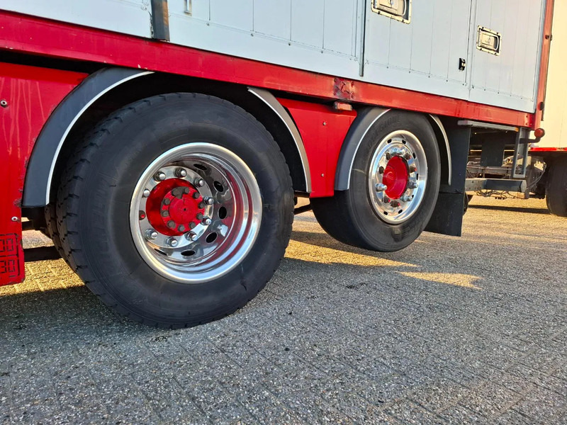 تأجير DAF XF106-530 / DEB / COMPLETE COMBI / SIDE DOORS / 2XPLATFORM 2500KG / ONLY:773032 KM / LWDS / LEATHER / EURO-6 / 2017 DAF XF106-530 / DEB / COMPLETE COMBI / SIDE DOORS / 2XPLATFORM 2500KG / ONLY:773032 KM / LWDS / LEATHER / EURO-6 / 2017: صورة 19 تأجير DAF XF106-530 / DEB / COMPLETE COMBI / SIDE DOORS / 2XPLATFORM 2500KG / ONLY:773032 KM / LWDS / LEATHER / EURO-6 / 2017 DAF XF106-530 / DEB / COMPLETE COMBI / SIDE DOORS / 2XPLATFORM 2500KG / ONLY:773032 KM / LWDS / LEATHER / EURO-6 / 2017: صورة 19