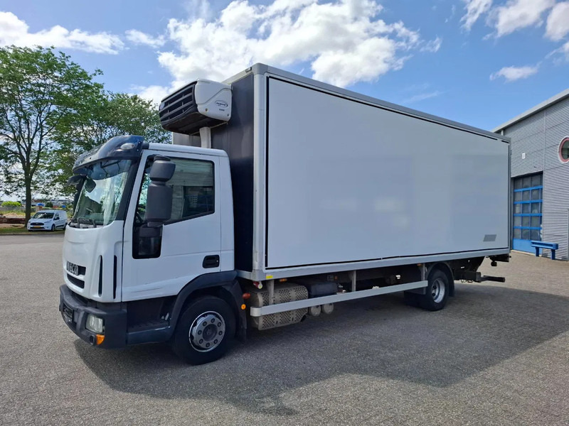 Iveco EuroCargo 120 / COOL TRUCK / CARRIER XARIOS 600 / PLATFORM 2000KG / ONLY:340634 KM / AIRCO / MANUAL / EURO-6 / 2014 - شاحنة متساوية الحرارة: صورة 1 Iveco EuroCargo 120 / COOL TRUCK / CARRIER XARIOS 600 / PLATFORM 2000KG / ONLY:340634 KM / AIRCO / MANUAL / EURO-6 / 2014 - شاحنة متساوية الحرارة: صورة 1