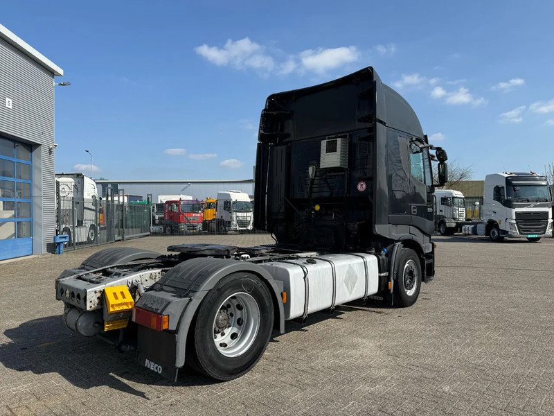 Iveco Stralis 500 / INTARDER / PARKCOOL / FRIDGE / 2XBED / AIRCO / SMART TACHO / AUTOMATIC / EURO-4 / 2008 - مقطورة السحب: صورة 5 Iveco Stralis 500 / INTARDER / PARKCOOL / FRIDGE / 2XBED / AIRCO / SMART TACHO / AUTOMATIC / EURO-4 / 2008 - مقطورة السحب: صورة 5
