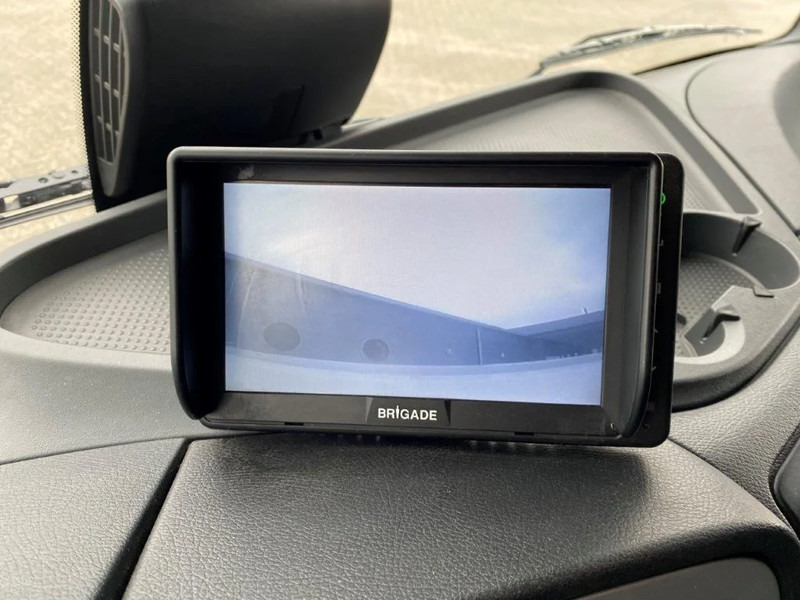 شاحنة صندوقية Mercedes-Benz ATEGO 1624 / AUTOMATIC / CLOSED BOX / SIDE DOORS / AIRCO / LWDS / FCW / EURO-6 / 2016: صورة 17