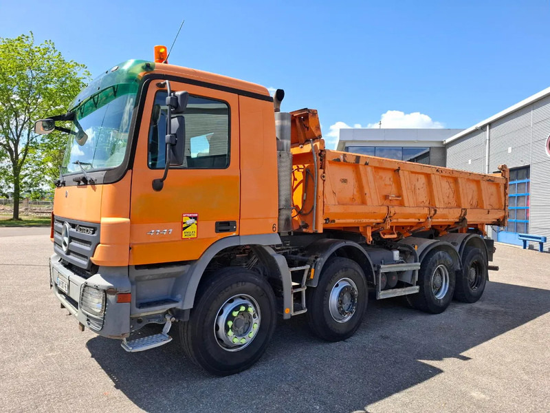Mercedes-Benz Actros 4141 / 3SIDE MEILLER TIPPER / FULL-STEEL / DRUM BRAKES / ONLY:535937 KM / 2XSTEERING AXLE / AIRCO / AUTOMATIC / EURO-3 / - شاحنة قلاب: صورة 3 Mercedes-Benz Actros 4141 / 3SIDE MEILLER TIPPER / FULL-STEEL / DRUM BRAKES / ONLY:535937 KM / 2XSTEERING AXLE / AIRCO / AUTOMATIC / EURO-3 / - شاحنة قلاب: صورة 3