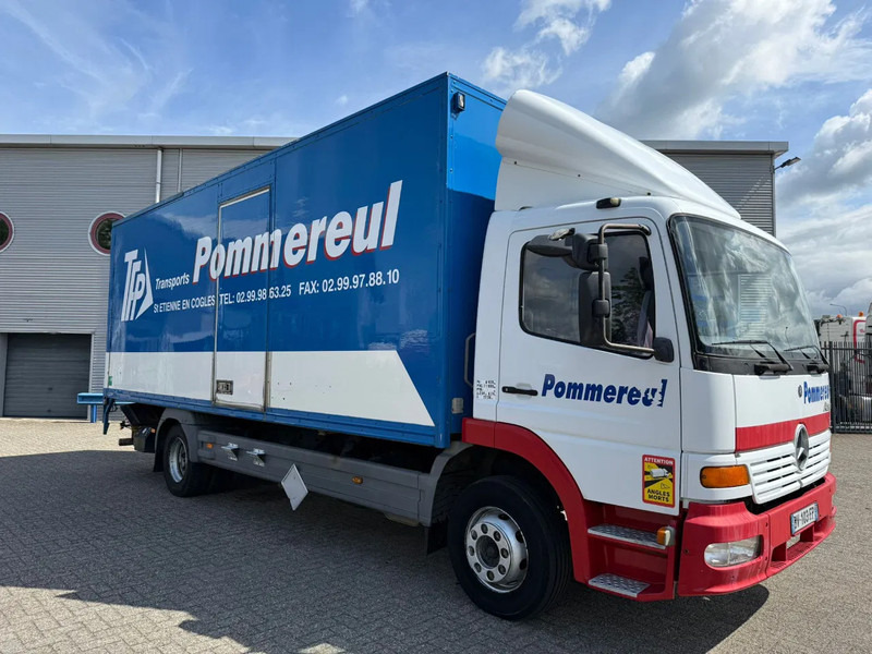 Mercedes-Benz Atego 1217 / ONLY:634742 KM / PLATFORM 1500 KG / OLD TACHO / GOOD CONDITION / MANUAL / 2000 - شاحنة صندوقية: صورة 2 Mercedes-Benz Atego 1217 / ONLY:634742 KM / PLATFORM 1500 KG / OLD TACHO / GOOD CONDITION / MANUAL / 2000 - شاحنة صندوقية: صورة 2