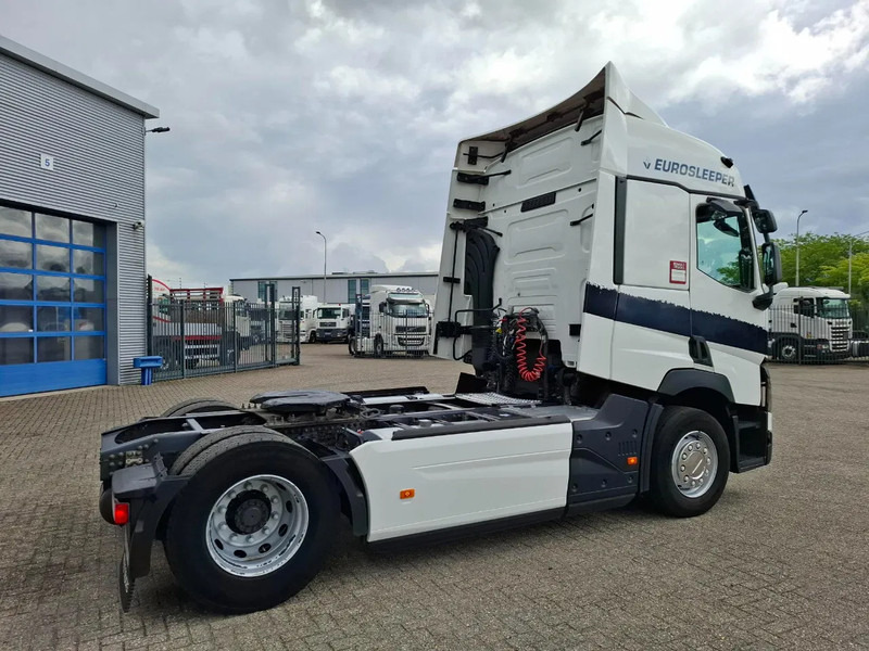 Renault T460 Comfort / CLEAN NL TRUCK / TUV:12-02-2026 / DOUBLE TANK / ACC / LWDS / FRIDGE / 2XBED / AUTOMATIC / EURO-6 / 2019 - رأس تريلا: صورة 5 Renault T460 Comfort / CLEAN NL TRUCK / TUV:12-02-2026 / DOUBLE TANK / ACC / LWDS / FRIDGE / 2XBED / AUTOMATIC / EURO-6 / 2019 - رأس تريلا: صورة 5
