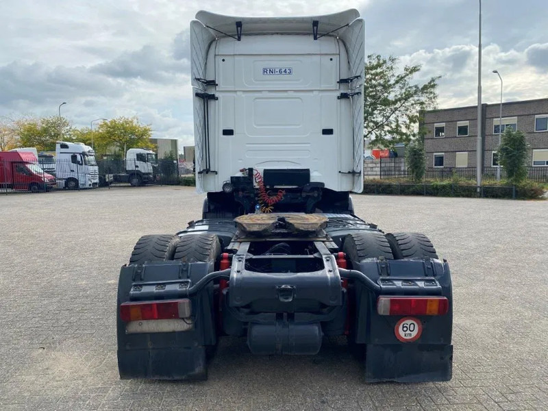 Scania 164-480 / RETARDER / TOPLINE / AUTOMATIC / EURO-3 / 2000 - رأس تريلا: صورة 4 Scania 164-480 / RETARDER / TOPLINE / AUTOMATIC / EURO-3 / 2000 - رأس تريلا: صورة 4