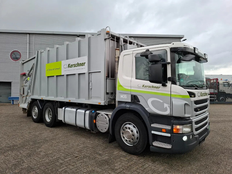 Scania P360 / RETARDER / ONLY:234640 KM / LENKACHSE / AIRCO / WORKING GARBAGE TRUCK / AUTOMATIC / EURO-5 / 2013 - شاحنة قمامة: صورة 2 Scania P360 / RETARDER / ONLY:234640 KM / LENKACHSE / AIRCO / WORKING GARBAGE TRUCK / AUTOMATIC / EURO-5 / 2013 - شاحنة قمامة: صورة 2