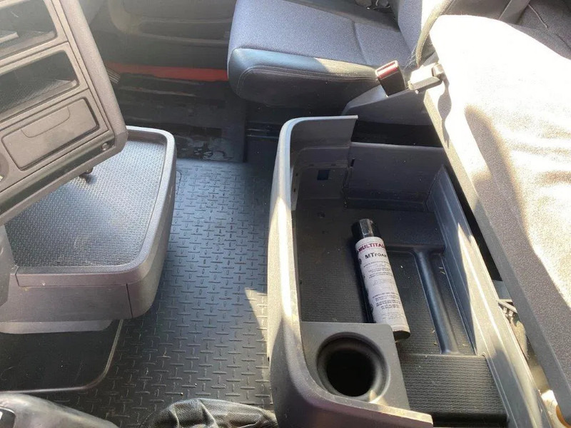 رأس تريلا Scania R420 / HYDRAULICS / ALCOA / AIRCO / GOOD CONDITION / MANUAL / EURO-4 / 2007: صورة 20 رأس تريلا Scania R420 / HYDRAULICS / ALCOA / AIRCO / GOOD CONDITION / MANUAL / EURO-4 / 2007: صورة 20