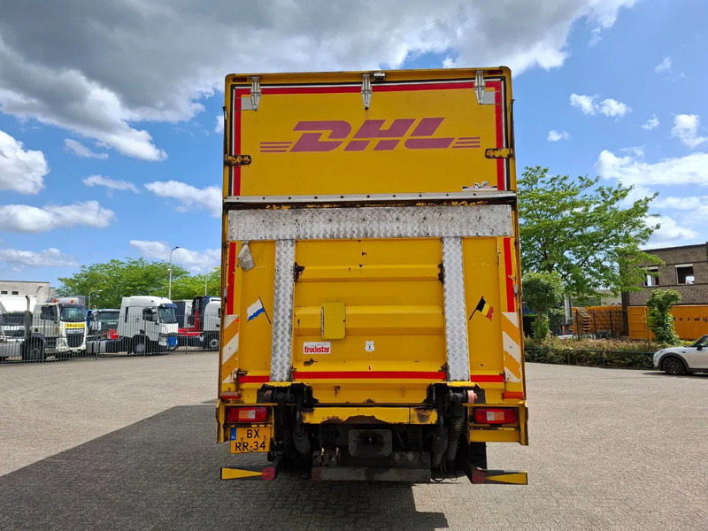Volvo FH13-420 / NL TRUCK / TUV:29-07-2025 / PLATFORM 2000KG / AIRCO / FRIDGE / AUTOMATIC / EURO-5 / 2010 - شاحنة صندوقية: صورة 5 Volvo FH13-420 / NL TRUCK / TUV:29-07-2025 / PLATFORM 2000KG / AIRCO / FRIDGE / AUTOMATIC / EURO-5 / 2010 - شاحنة صندوقية: صورة 5