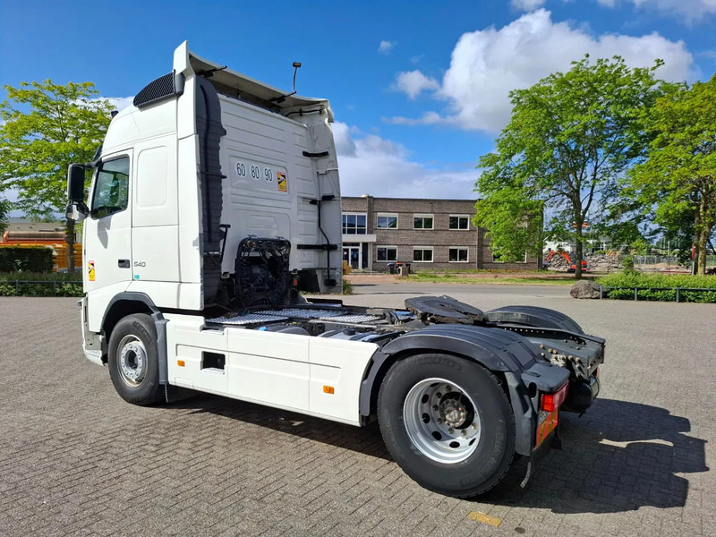Volvo FH13-540 / HYDRAULICS / VEB+ / TUV:01-04-2026 / FRIDGE / AIRCO / SIDESKIRTS / AUTOMATIC / EURO-5 / 2012 - مقطورة السحب: صورة 3 Volvo FH13-540 / HYDRAULICS / VEB+ / TUV:01-04-2026 / FRIDGE / AIRCO / SIDESKIRTS / AUTOMATIC / EURO-5 / 2012 - مقطورة السحب: صورة 3