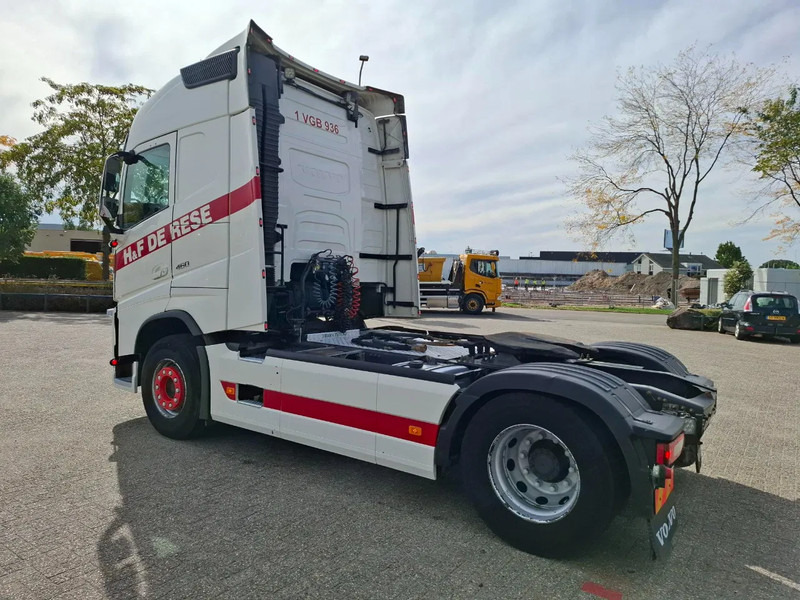 Volvo FH4-460 / VEB+ / HYDRAULICS / TUV:31-10-2025 / GEN2 V2 SMART TACHO / LWDS / SIDESKIRTS / FRIDGE / EURO-6 / 2018 - مقطورة السحب: صورة 3 Volvo FH4-460 / VEB+ / HYDRAULICS / TUV:31-10-2025 / GEN2 V2 SMART TACHO / LWDS / SIDESKIRTS / FRIDGE / EURO-6 / 2018 - مقطورة السحب: صورة 3