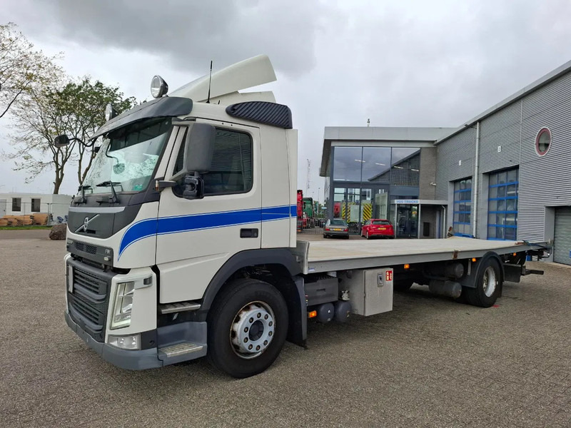Volvo FM11-330 / ONLY:376356 KM / NAVI / FULL-AIR / LWDS / AIRCO / AUTOMATIC / EURO-6 / 2016 - شاحنة بهيكل معدني للمقصورة: صورة 1 Volvo FM11-330 / ONLY:376356 KM / NAVI / FULL-AIR / LWDS / AIRCO / AUTOMATIC / EURO-6 / 2016 - شاحنة بهيكل معدني للمقصورة: صورة 1
