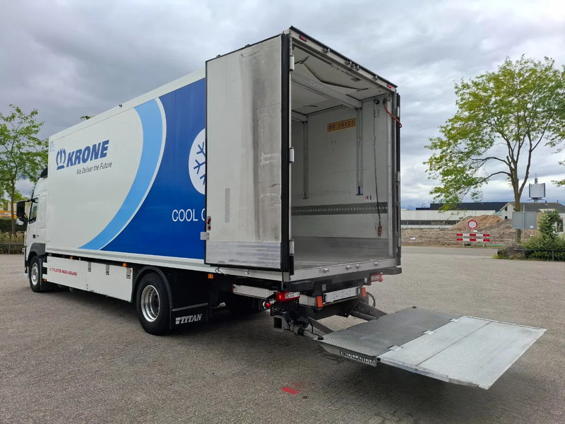 Volvo FM11-330 / VEB / LWDS / ONLY:442862 KM / CARRIER SUPRA 1250 / DOPPELSTOCK / PLATFORM 2TON / DATALOG / FULL-AIR / TOP CONDITION / - شاحنة متساوية الحرارة: صورة 3 Volvo FM11-330 / VEB / LWDS / ONLY:442862 KM / CARRIER SUPRA 1250 / DOPPELSTOCK / PLATFORM 2TON / DATALOG / FULL-AIR / TOP CONDITION / - شاحنة متساوية الحرارة: صورة 3