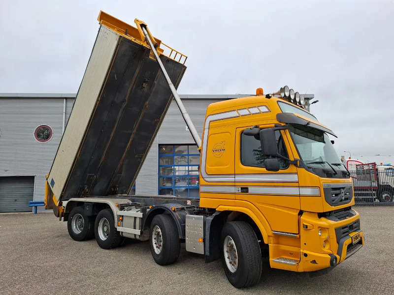 Volvo FM13-420 / 8X4 / BIG AXLE / 18.5M³ / AJK 21040 KG TIPPER / SNIP / 695133 KM / VEB / NL TRUCK / TUV:07-11-2025 / AIRCO / AUTOMATI - شاحنة قلاب: صورة 3 Volvo FM13-420 / 8X4 / BIG AXLE / 18.5M³ / AJK 21040 KG TIPPER / SNIP / 695133 KM / VEB / NL TRUCK / TUV:07-11-2025 / AIRCO / AUTOMATI - شاحنة قلاب: صورة 3
