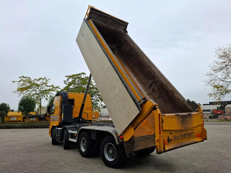 Volvo FM13-420 / 8X4 / BIG AXLE / 18.5M³ / AJK 21040 KG TIPPER / SNIP / 695133 KM / VEB / NL TRUCK / TUV:07-11-2025 / AIRCO / AUTOMATI - شاحنة قلاب: صورة 5 Volvo FM13-420 / 8X4 / BIG AXLE / 18.5M³ / AJK 21040 KG TIPPER / SNIP / 695133 KM / VEB / NL TRUCK / TUV:07-11-2025 / AIRCO / AUTOMATI - شاحنة قلاب: صورة 5