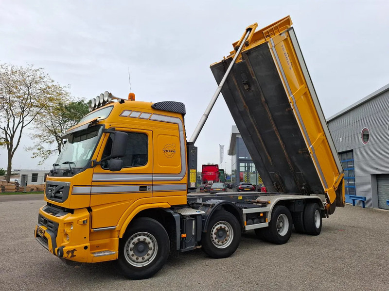 Volvo FM13-420 / 8X4 / BIG AXLE / 18.5M³ / AJK 21040 KG TIPPER / SNIP / 695133 KM / VEB / NL TRUCK / TUV:07-11-2025 / AIRCO / AUTOMATI - شاحنة قلاب: صورة 1 Volvo FM13-420 / 8X4 / BIG AXLE / 18.5M³ / AJK 21040 KG TIPPER / SNIP / 695133 KM / VEB / NL TRUCK / TUV:07-11-2025 / AIRCO / AUTOMATI - شاحنة قلاب: صورة 1