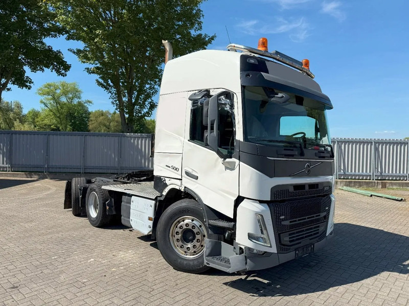 Volvo FM5-500 / ENGINE RUNNING / HYDRAULICS / DYNAMIC STEERING / ONLY:228169 KM / FULL-AIR / LIFT+LENKACHSE / VEB+ / ACC / LWDS / AUTO - مقطورة السحب: صورة 2 Volvo FM5-500 / ENGINE RUNNING / HYDRAULICS / DYNAMIC STEERING / ONLY:228169 KM / FULL-AIR / LIFT+LENKACHSE / VEB+ / ACC / LWDS / AUTO - مقطورة السحب: صورة 2