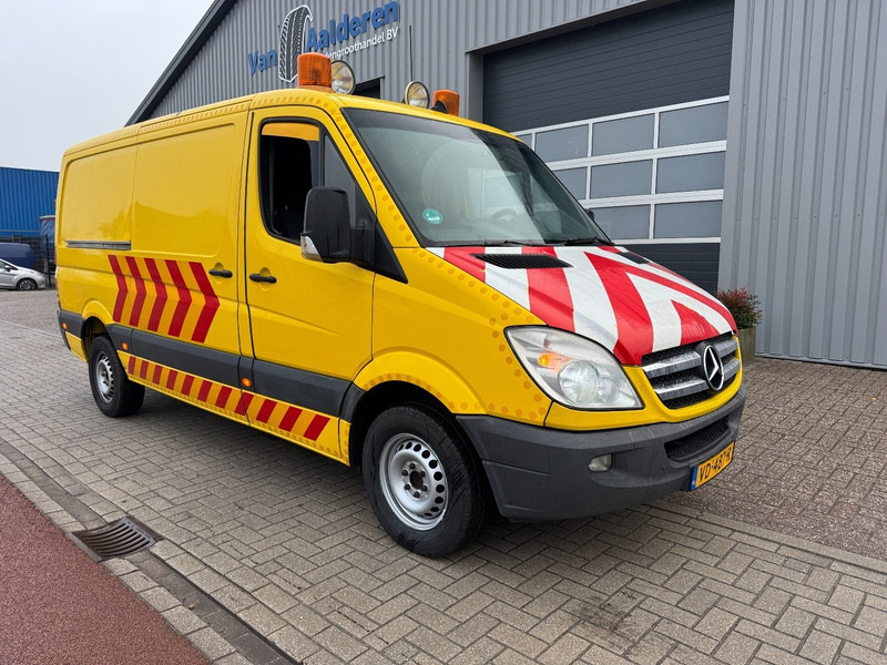 Mercedes-Benz Sprinter 316, Like new, BF3 Begleit- Escort- Convoi execptionnel, L2/H1 - فان: صورة 1 Mercedes-Benz Sprinter 316, Like new, BF3 Begleit- Escort- Convoi execptionnel, L2/H1 - فان: صورة 1
