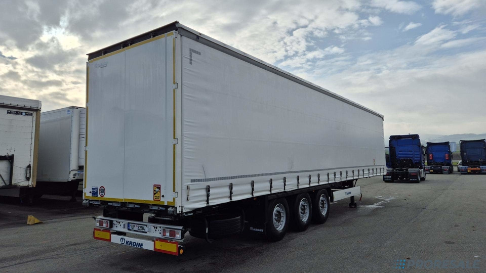 KRONE SD PROFI LINER - نصف مقطورة بستائر جانبية: صورة 4 KRONE SD PROFI LINER - نصف مقطورة بستائر جانبية: صورة 4