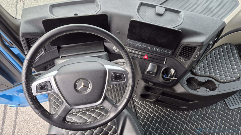 MERCEDES-BENZ ACTROS 1848 LSRL GIGA SPACE EURO 6 - رأس تريلا: صورة 4 MERCEDES-BENZ ACTROS 1848 LSRL GIGA SPACE EURO 6 - رأس تريلا: صورة 4