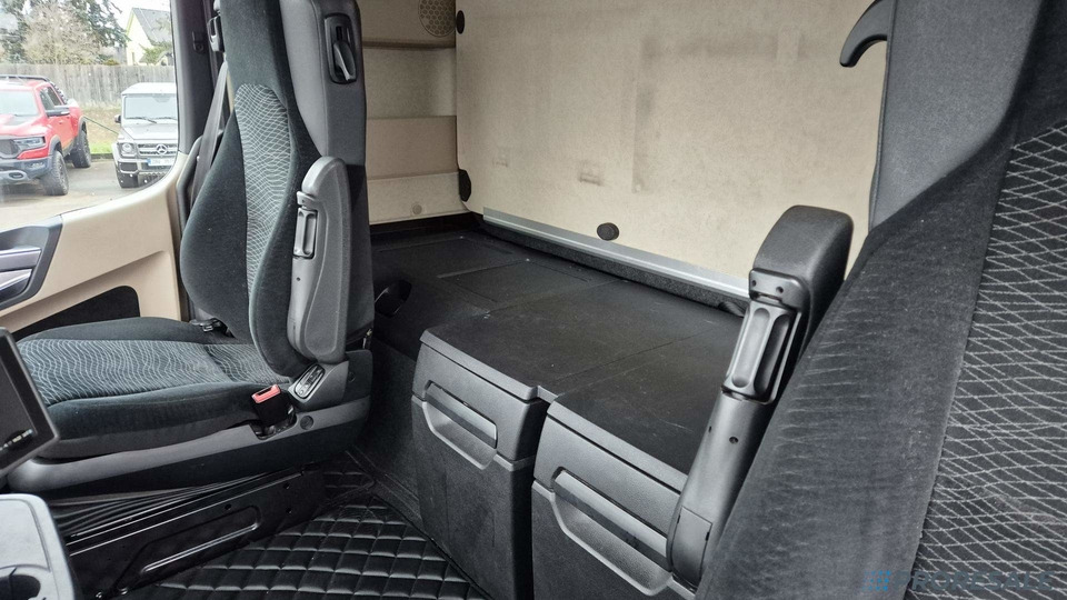 MERCEDES-BENZ ACTROS 1851 GIGA EURO 6 - رأس تريلا: صورة 5 MERCEDES-BENZ ACTROS 1851 GIGA EURO 6 - رأس تريلا: صورة 5