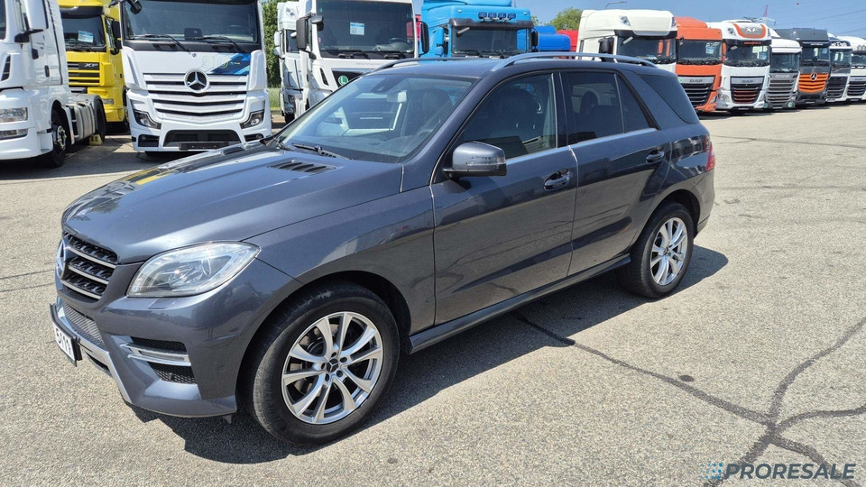 MERCEDES-BENZ ML 350 BLUETEC 4MATIC - سيارة: صورة 2 MERCEDES-BENZ ML 350 BLUETEC 4MATIC - سيارة: صورة 2