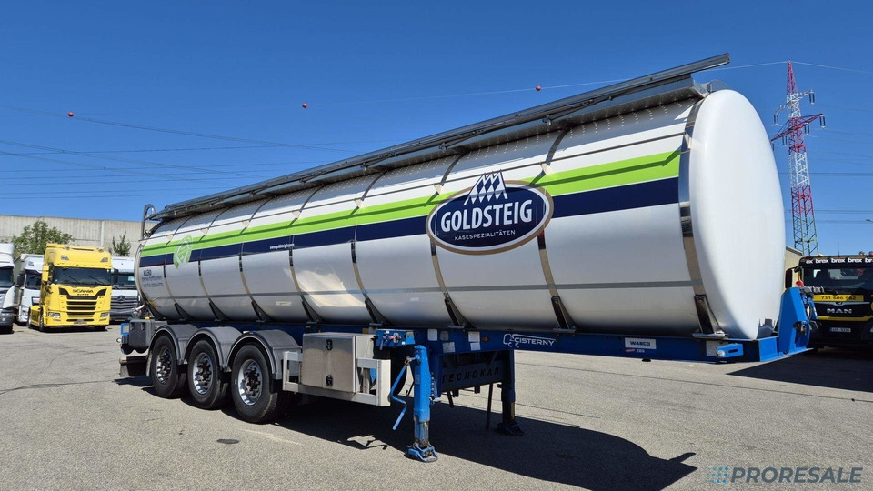OSTATNÍ GRAPAR T3-G - Potravinářská cisterna 30 m3 - 4 komory - نصف مقطورة صهريج: صورة 1 OSTATNÍ GRAPAR T3-G - Potravinářská cisterna 30 m3 - 4 komory - نصف مقطورة صهريج: صورة 1