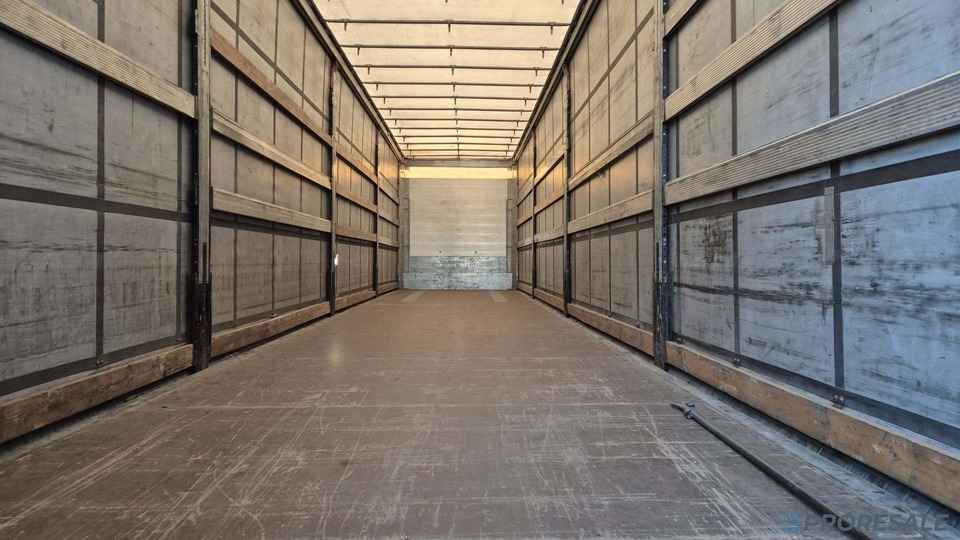 SCHMITZ CARGOBULL SCS 24/L - 13.62 EB Std. - نصف مقطورة بستائر جانبية: صورة 4 SCHMITZ CARGOBULL SCS 24/L - 13.62 EB Std. - نصف مقطورة بستائر جانبية: صورة 4